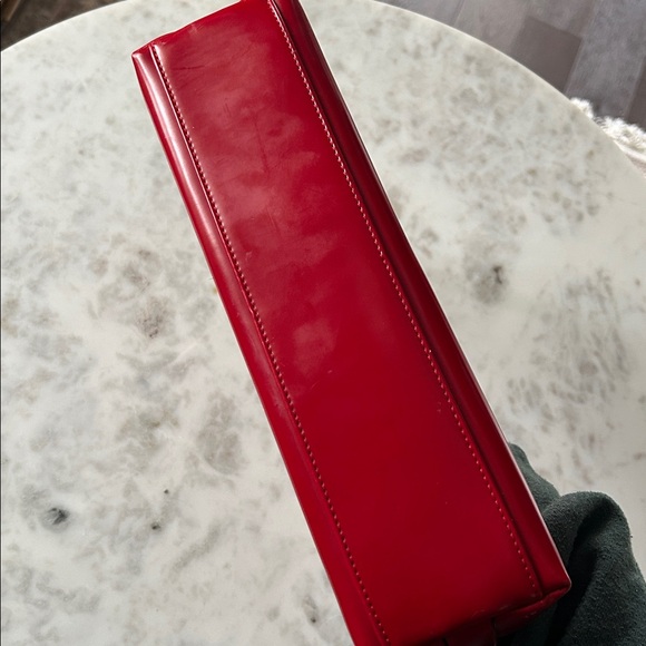 Vintage deadstock. DKNY red patent shoulder bag - Picture 3 of 6